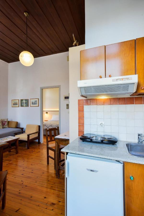 Silde Studios & Apartments Hriszí Aktí Haniá Kültér fotó