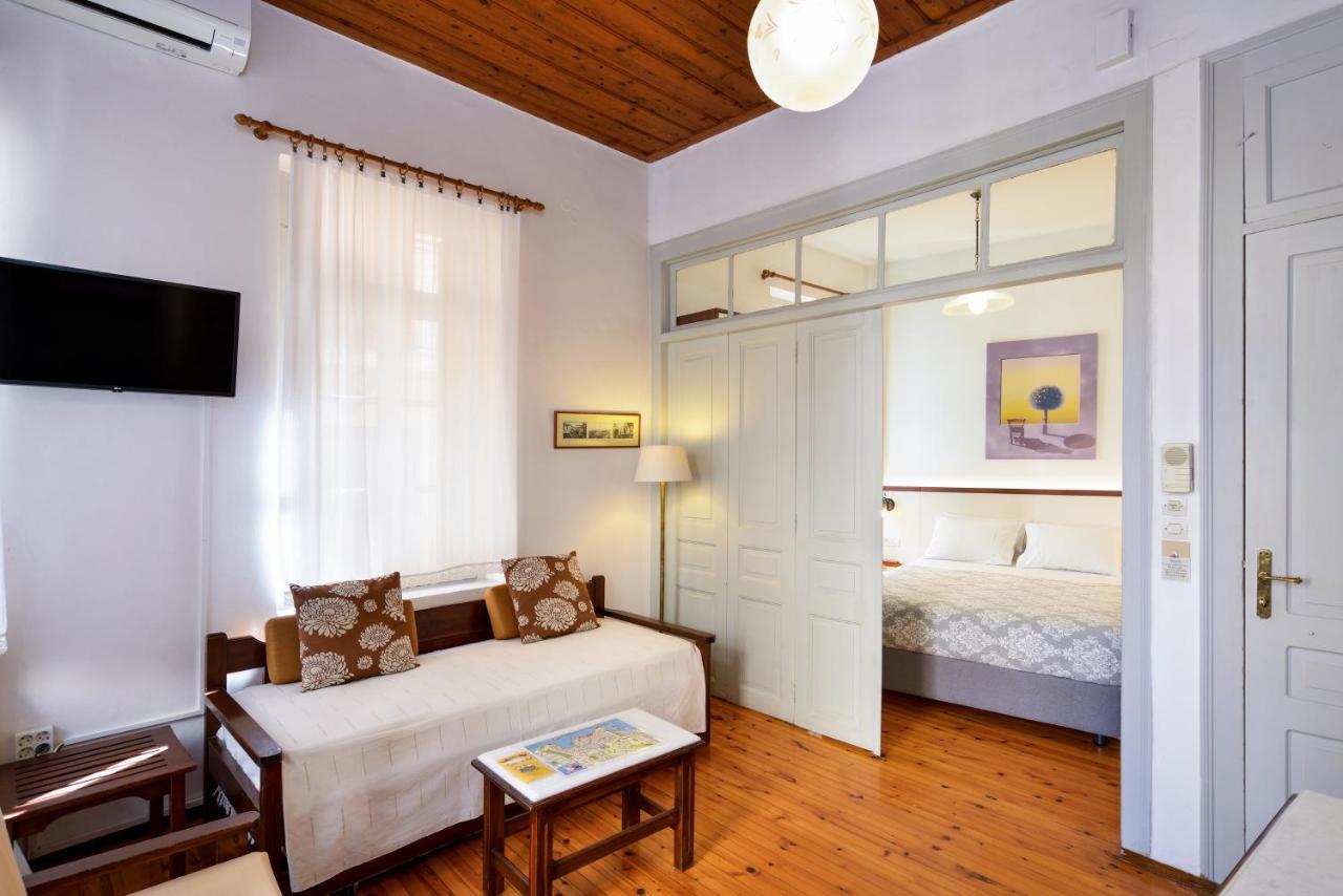 Silde Studios & Apartments Hriszí Aktí Haniá Kültér fotó