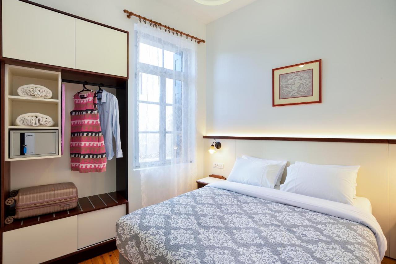 Silde Studios & Apartments Hriszí Aktí Haniá Kültér fotó