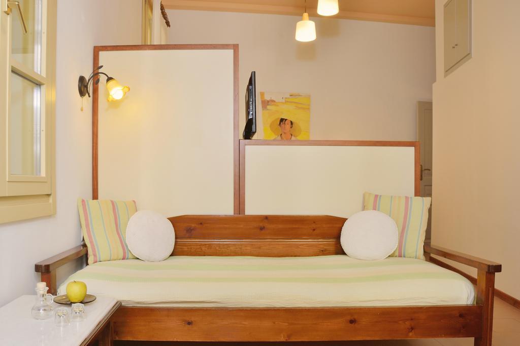 Silde Studios & Apartments Hriszí Aktí Haniá Kültér fotó