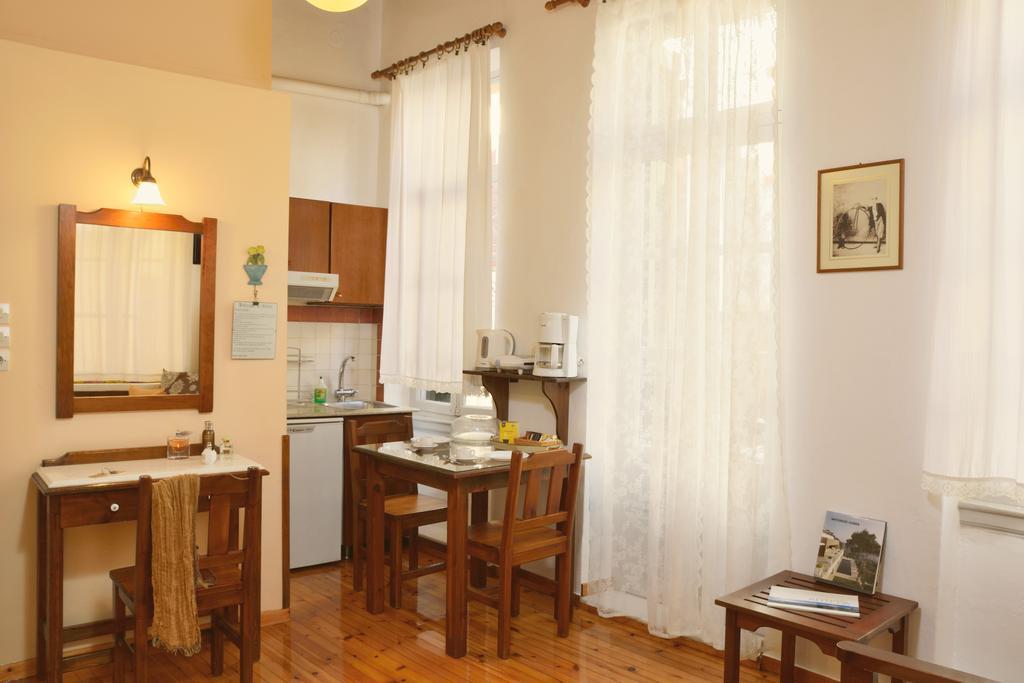 Silde Studios & Apartments Hriszí Aktí Haniá Kültér fotó